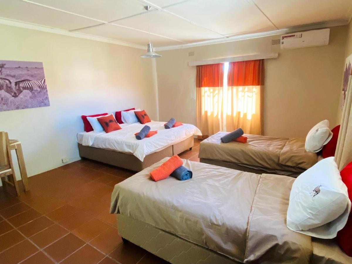 Otjisazu Guest Farm Villa Khorusepa ภายนอก รูปภาพ